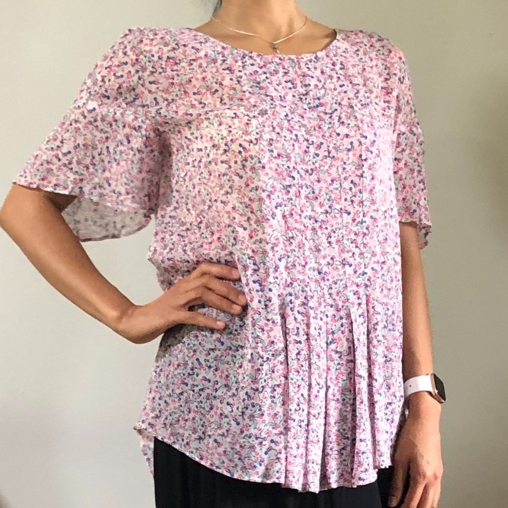 NEW WITH TAGS!   French Connection Semi Sheer Floral Blouse Size 8